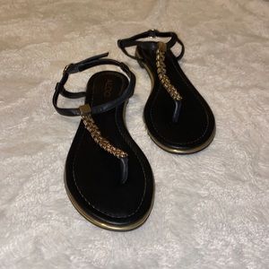Aldo Sandals